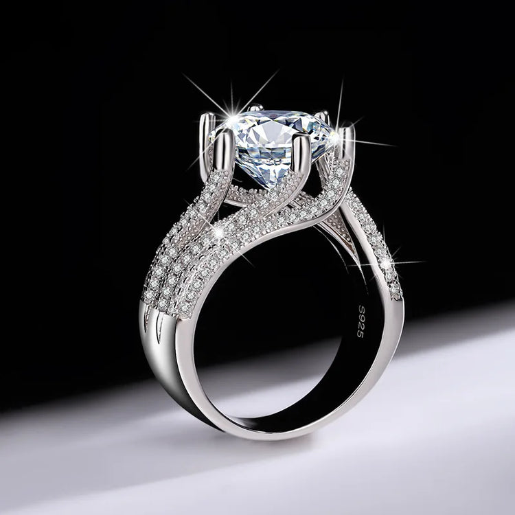 Elegant 5 Carat Moissanite Eternity Ring in 925 Sterling Silver - A Touch of Luxury for the Sophisticated Woman